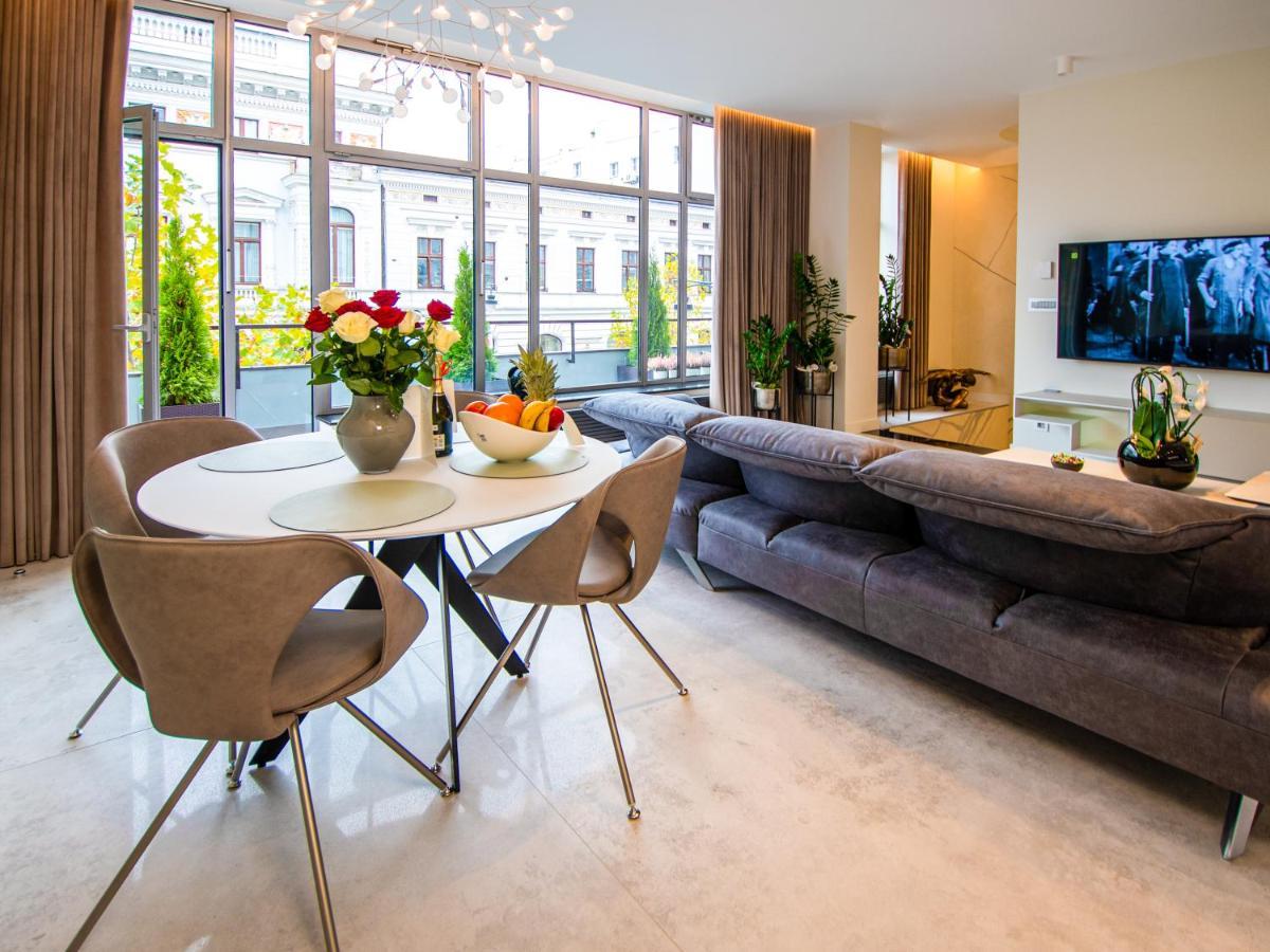 Pietryna Apartments Luxury - Sauna , Jacuzzi , Bezposrednio Przy Ul Piotrkowskiej Lodž Exteriér fotografie