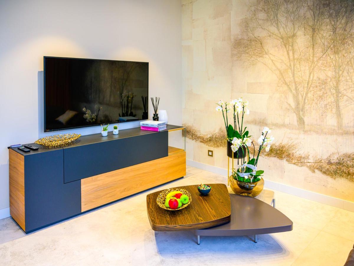 Pietryna Apartments Luxury - Sauna , Jacuzzi , Bezposrednio Przy Ul Piotrkowskiej Lodž Exteriér fotografie